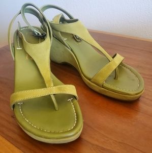 EUC Donald j. Pliner cotoure wedges